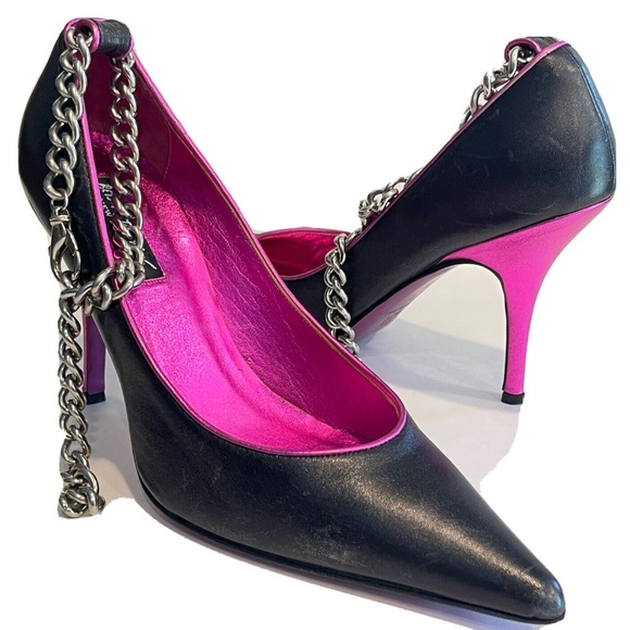 Betsy Johnson NY Pumps Black Silver Chain Ankle Strap Shoe Sz 7 Pointed Toe Heel - Picture 1 of 14